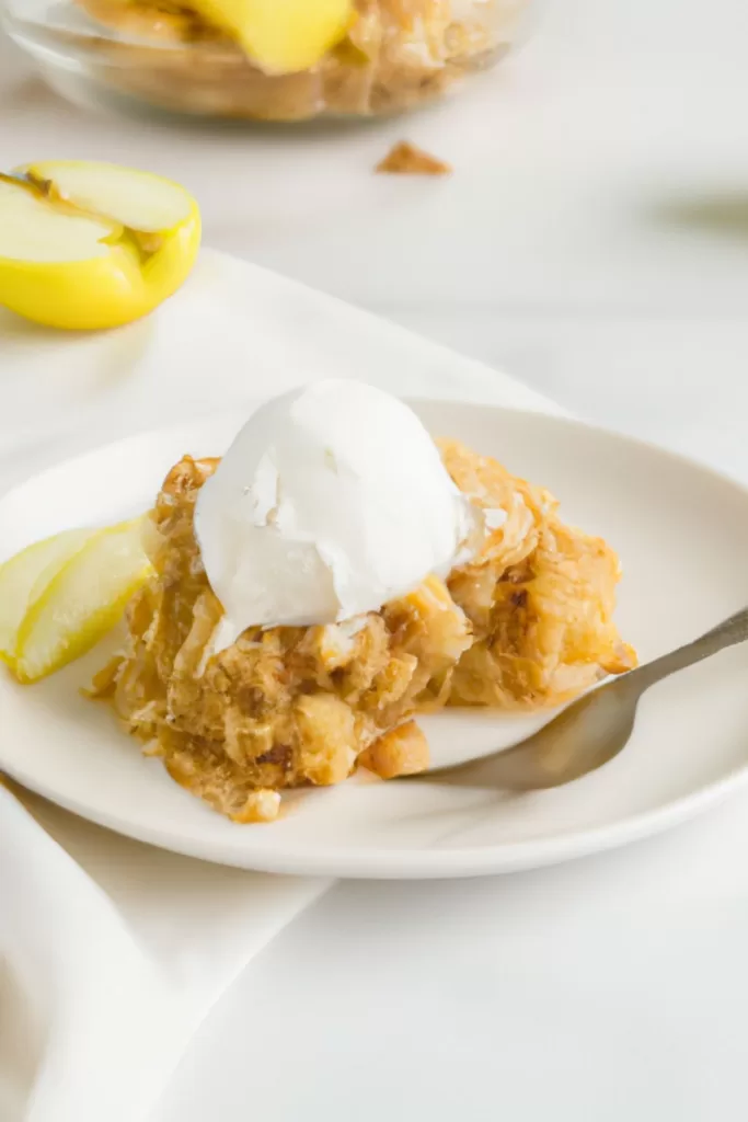 Easy homemade apple crisp without oats
